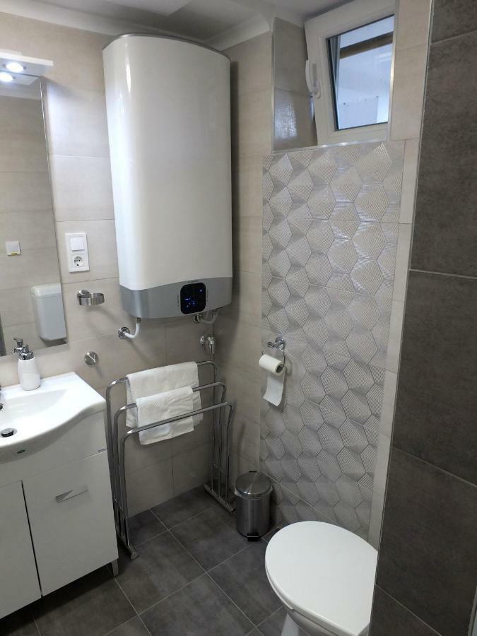 Judit Apartman Dombovar-Gunaras Extérieur photo